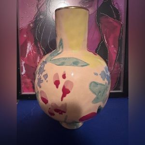 Beautiful Anthropologie Flower Vase